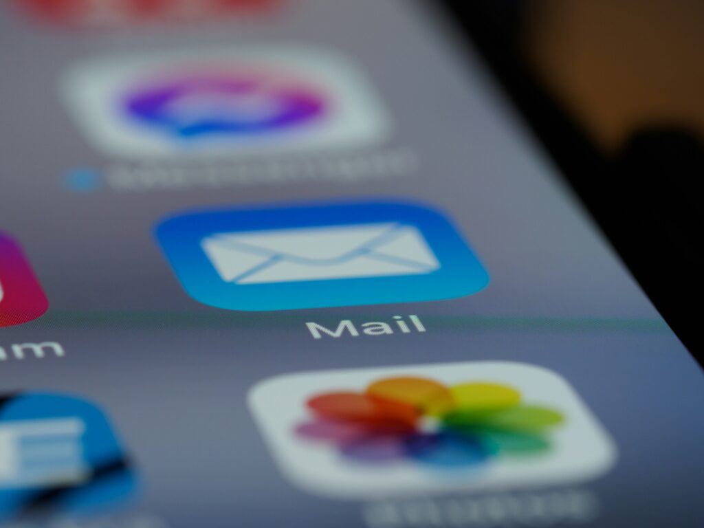 문자(SMS)/E-mail 연동